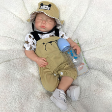 New arrival vinyl reborn doll with Soft Cloth Body